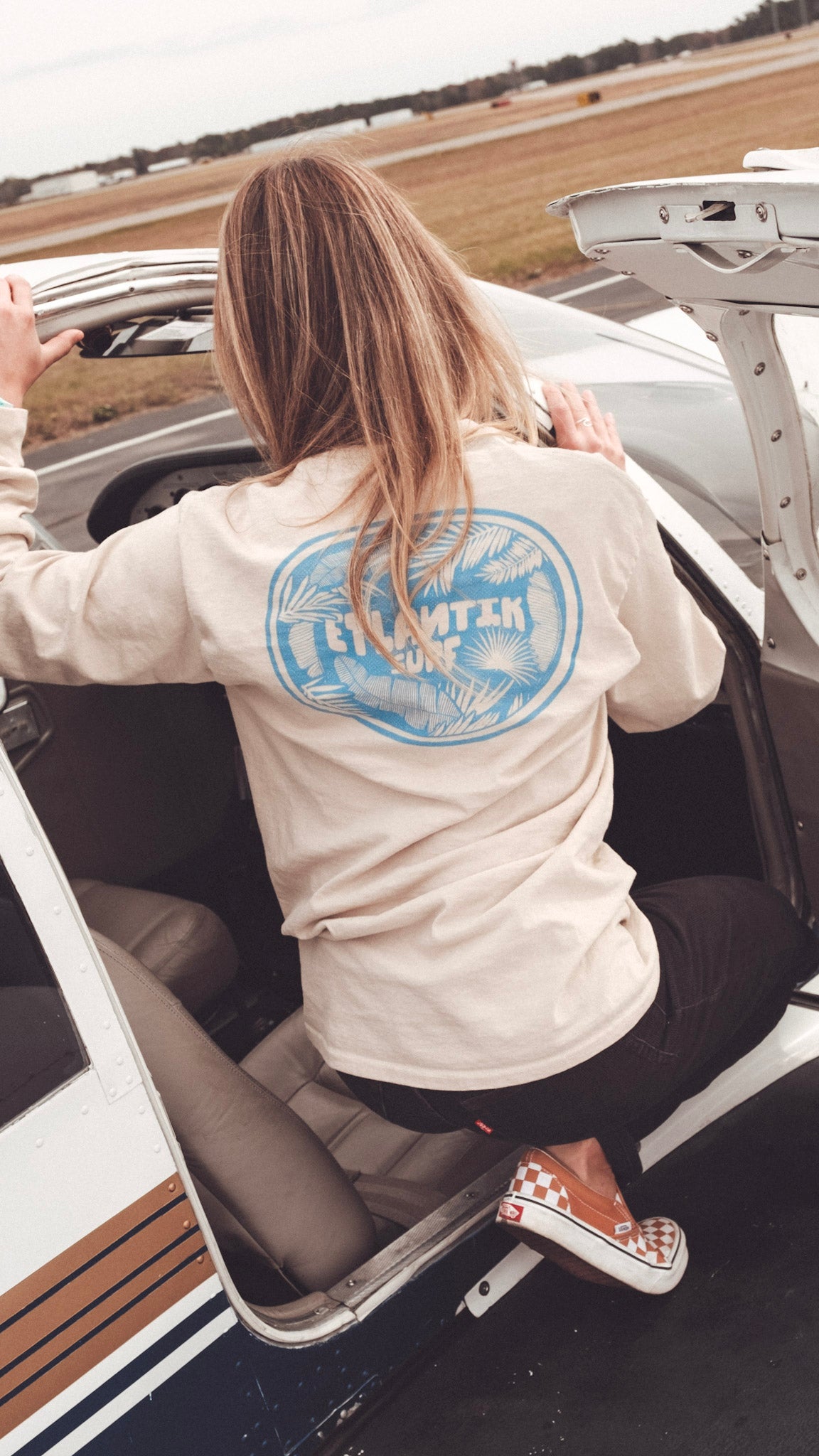 Palm Badge Long Sleeve